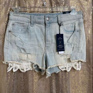 American Eagle High Rise Shortie Light Wash Lace Pocket Stretch Shorts 10 NWT